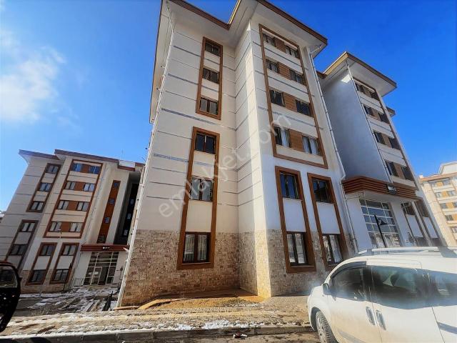 Merkez Yuva Mah. Toki Bloklarında Borçsuz 2+1satılık Sıfır Daire