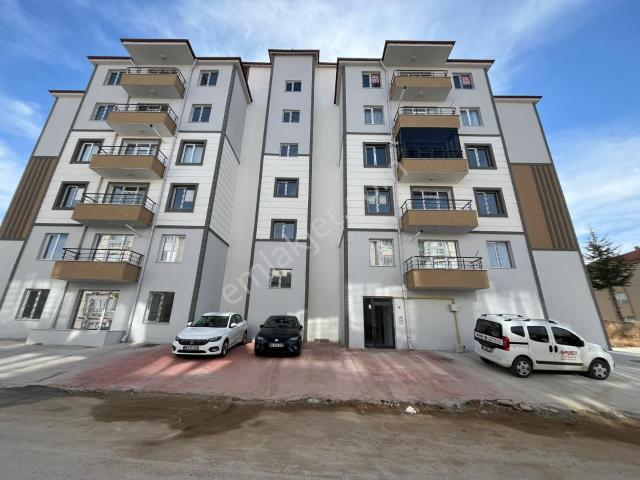 Merkezde 2+1 Sıfır Kat Mülkiyet Tapulu Burcu Emlaktan