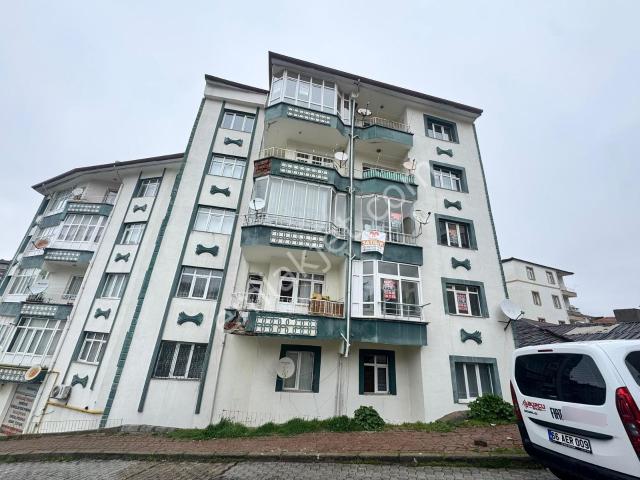Merkezde Ara Katta 3+1 Kiralık Daire Burcu Emlaktan