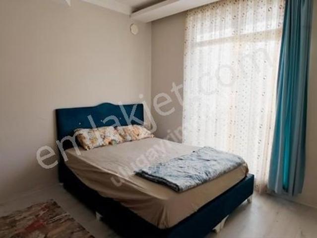 Merkezde Atatürk Lisesi Karşısında 2+1 Eşyalı Kiralık Daire