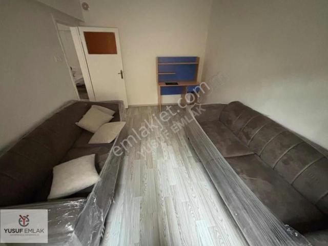 Merkezde Eşyalı Kiralık 3+1 Teraslı
