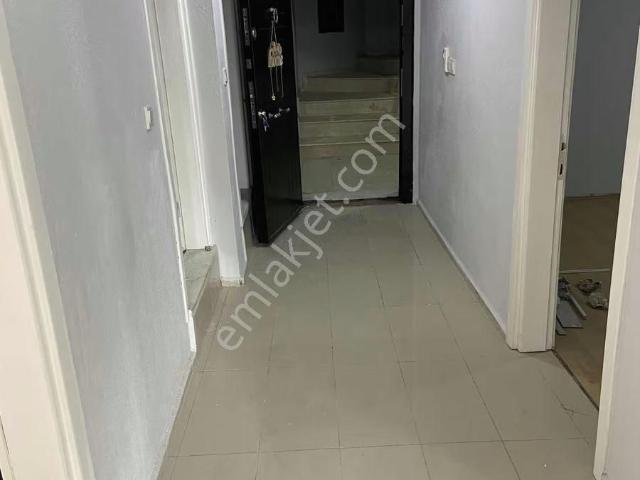 Merkez'de Ebeveyn Banyolu Kiralık Daire
