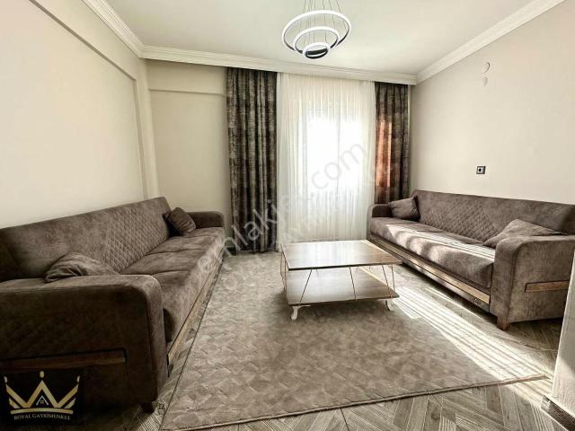 Merkezde Full Eşyalı, Laleli'ye Yakın 2+1 Kiralık Daire