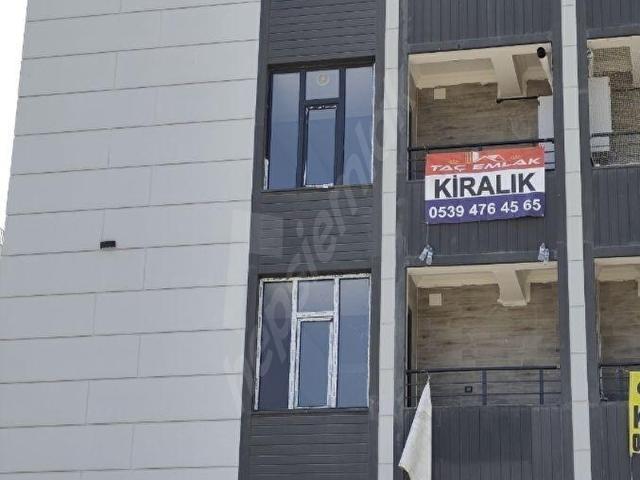 MERKEZDE HASTANE KARŞISI SIFIR KİRALIK DAİRE