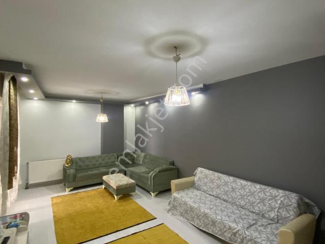 Merkezde Satılık Eşyalı 2+1 Daire