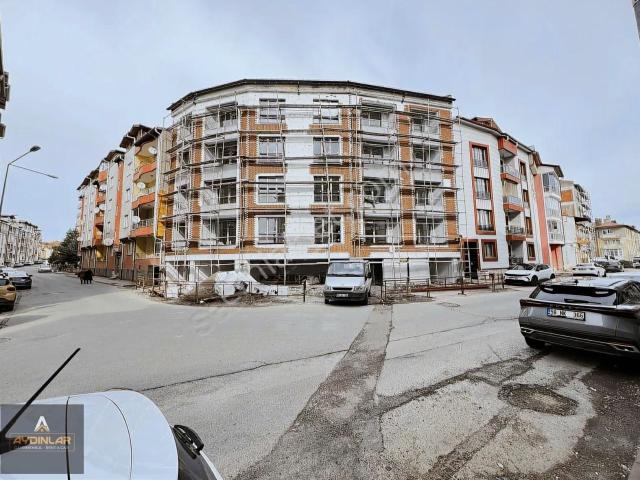 Merkezde Satılık 1+1 Daire