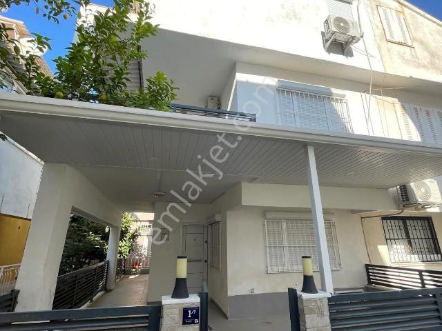 ❗️merkezde Satılık 4+1 Müstakil Girişli Villa❗️