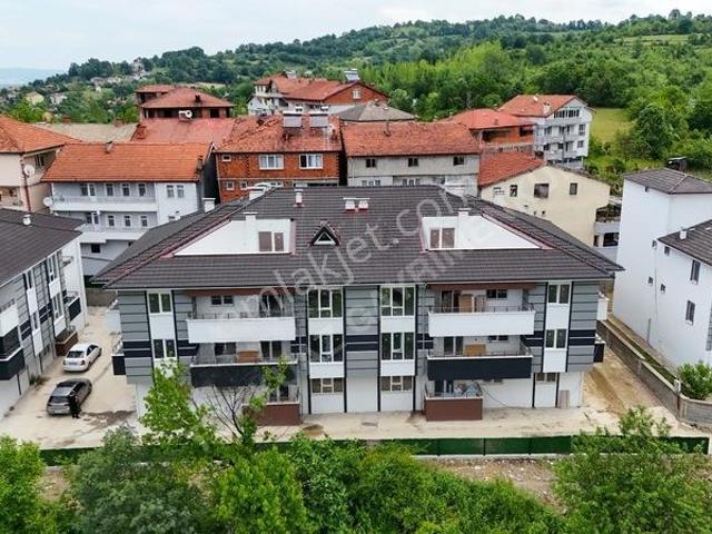 Merkezde Site İçinde Sıfır 86 M² Daire Çift Balkonlu Doğalgazlı