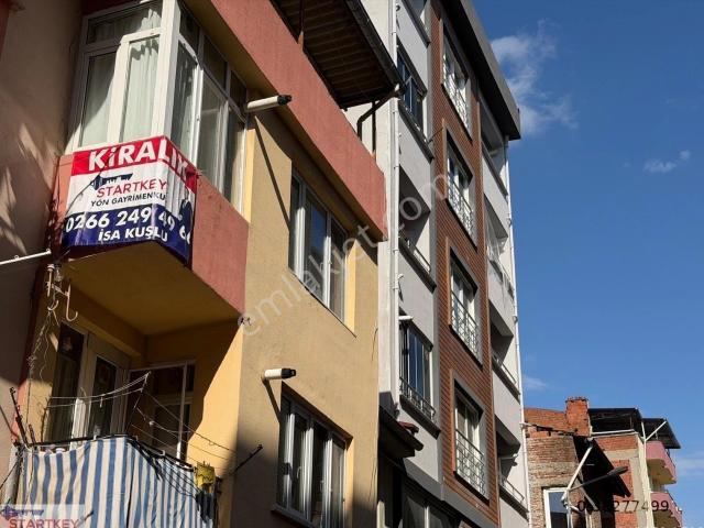 Merkeze Ve Ulaşıma Yürüme Mesafesinde Ege Mahallesi Eşyalı 1+1