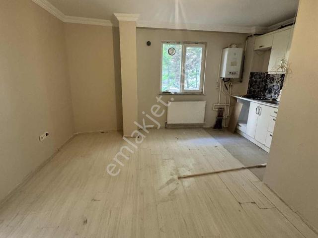 Merkeze Yakın Lokasyonda İskanlı 2+1 Ters Dubleks Daire