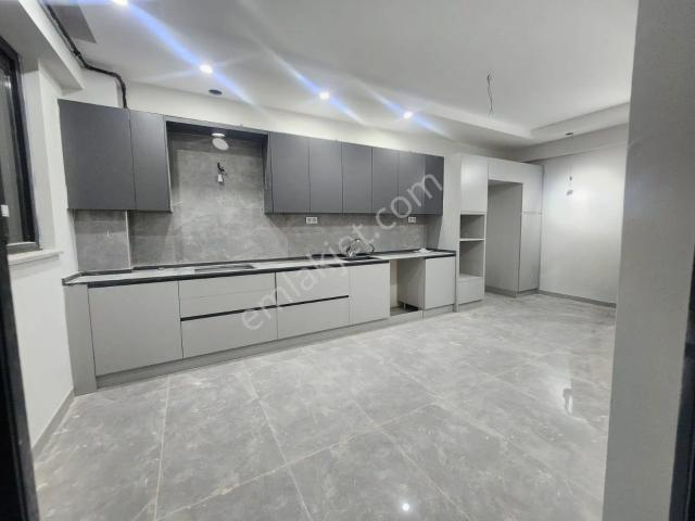 Merkezefendi Çakmak'ta Sıfır 3+1 Modern Daire