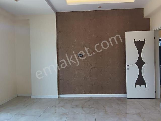 Merkezefendi De 7+1 Tripleks Müstakil Ev