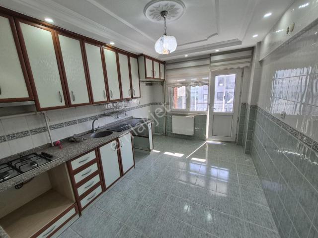 Merkezefendinin En Nezih Bölgesi Selçukbey De Kiralık Daire