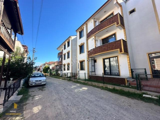 Merkezi Konu'da Full Eşyalı Sürekli Kiralık 2+1 Daire
