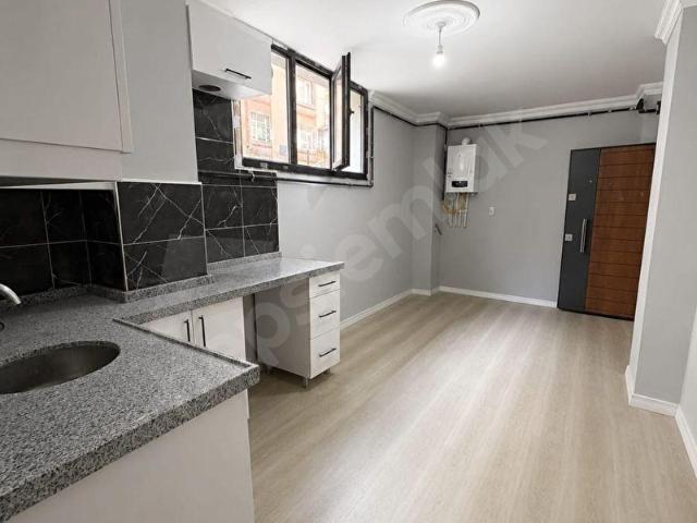 MERKEZİ KONUM BAHÇE KATI 1+1 SIFIR DAİRE