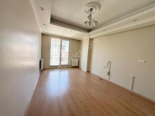 Merkezi Konum City Center Avm Ye 10 Dk 2+1 90m² Kiralık Daire