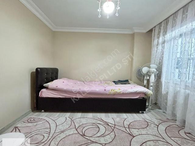 Merkezi Konum Sınırsız Krediye Uygun 2+1 Ara Kat
