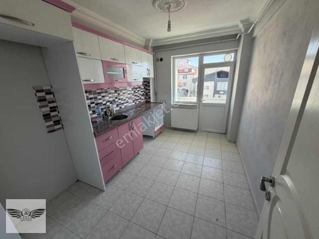 Merkezi Konum 2+1 Ön Cephe İskanlı Satılık Daire