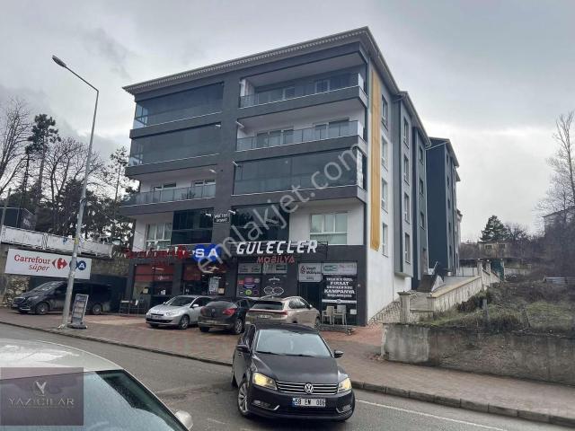 Merkezi Konum 2+1 Satılık Geniş Ve Ferah Daire