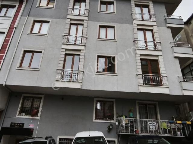 Merkezî Konum 3+1 120 M2 Ara Kat Temiz Daire