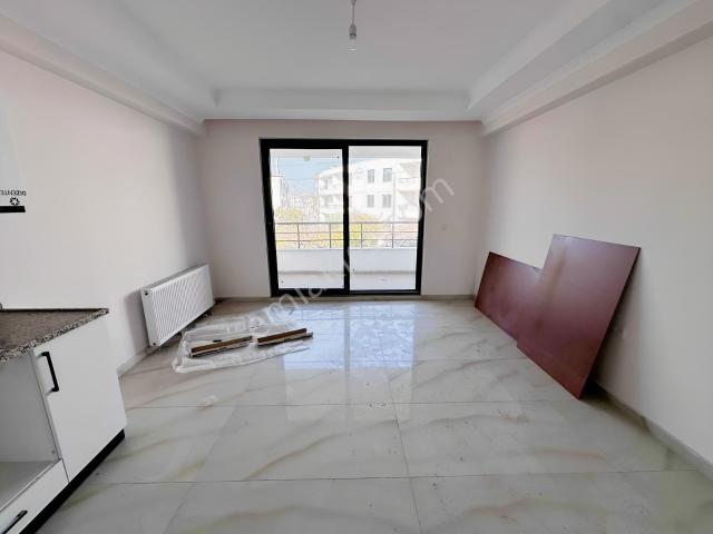 Merkezi Konumda 1+1 Arakat Çok Güzel Sıfır Daire