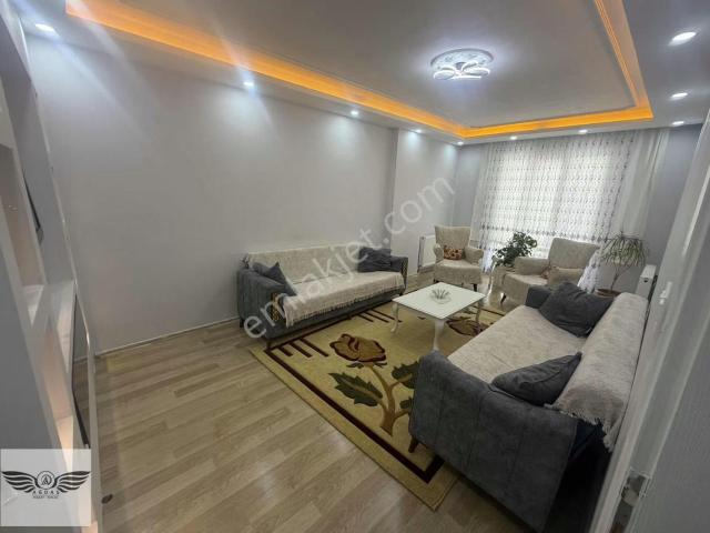 Merkezi Konumda 2+1 Esyalı Ara Kat