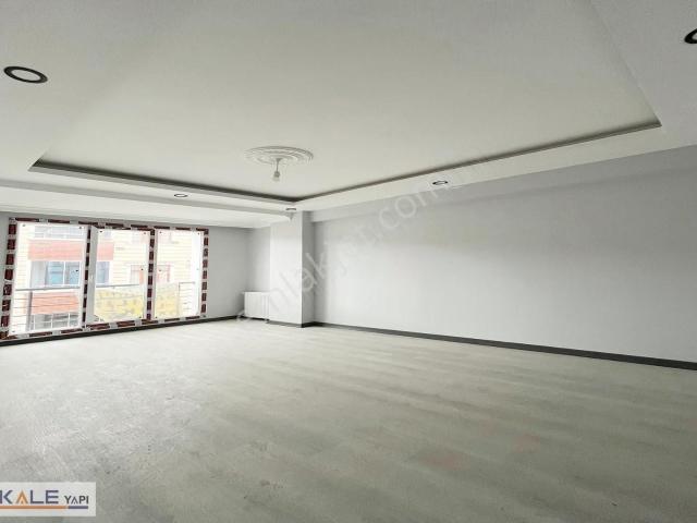 Merkezi Konumda 2+1 Sıfır Satılık Daire