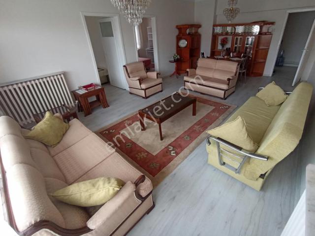 Merkezi Konumda 3+1 Eşyalı Kiralık Daire