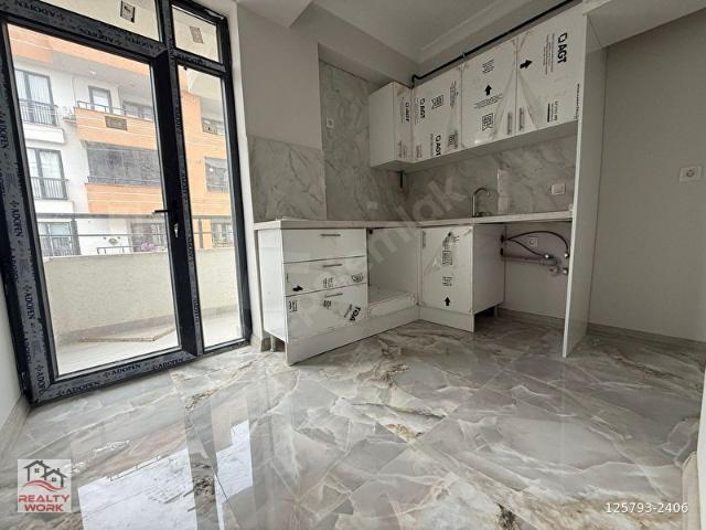 MERKEZİ KONUMDA 5+1 DUBLEKS 3 BANYO KAPALI OTOPARK KAÇMAZ!