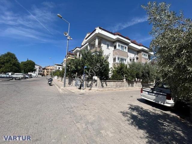 Merkezi Konumda Bakımlı 4+1 Daire