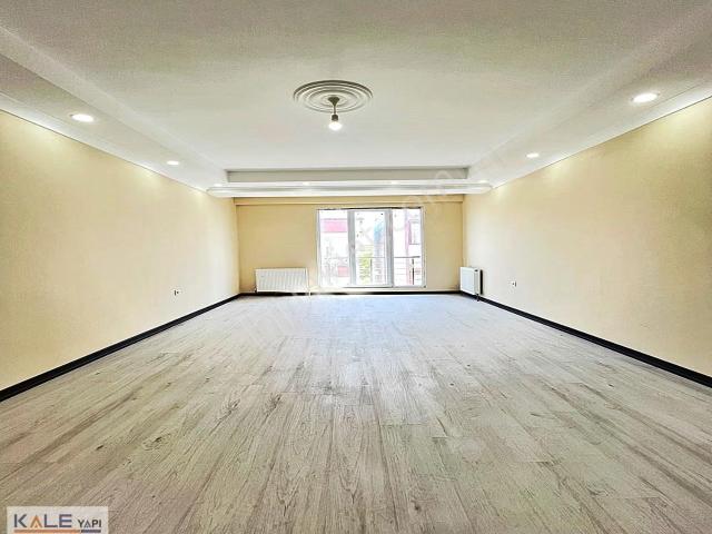 Merkezi Konum'da Geniş Ailelere Uygun Sıfır 3+1 Satılık Daire