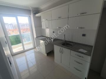 Merkezi Konumda Kapalı Mutfaklı 2+1 Bakımlı Satılık Daire