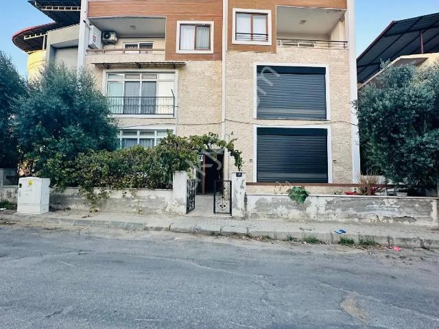 Merkezi Konumda Kiralık 3+1 Dgazlı Kat Dubleksi