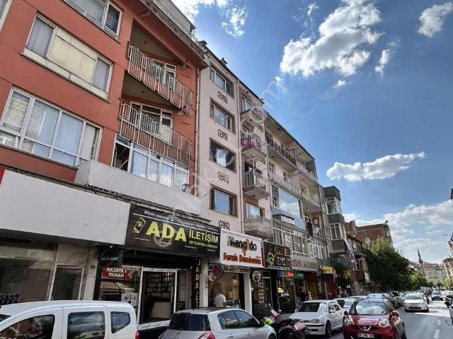 merkezi Konumda İçi Yapılı Satılık 2+1