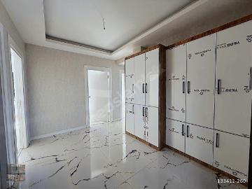 MERKEZİ KONUM'da İSKANI ALINMIŞ LÜX YAPILI 3+1 130m KULLANIM
