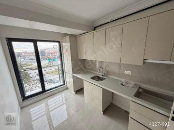 MERKEZİ KONUMDA OFİSBÜRO KULLANIMINA UYGUN KULLANIMA HAZIR ASANSÖRLÜ YERDEN ISITMA SİSTEMLİ DAİRE