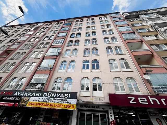 Merkezi Konumda Lüks Kiralık Konut
