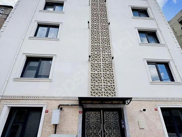 MERKEZİ KONUMDA SIFIR 1+1 DAİRE 55 M ASANSÖRLÜ AÇIK OTOPARK