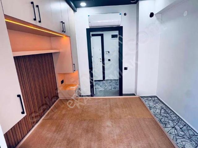 Merkezi Konumda Ultra Lüks Geniş Arakat