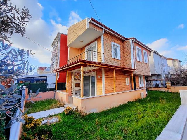 Yeniçiftlik Tam Merkezde Yazlık Villa #kartallar'dan