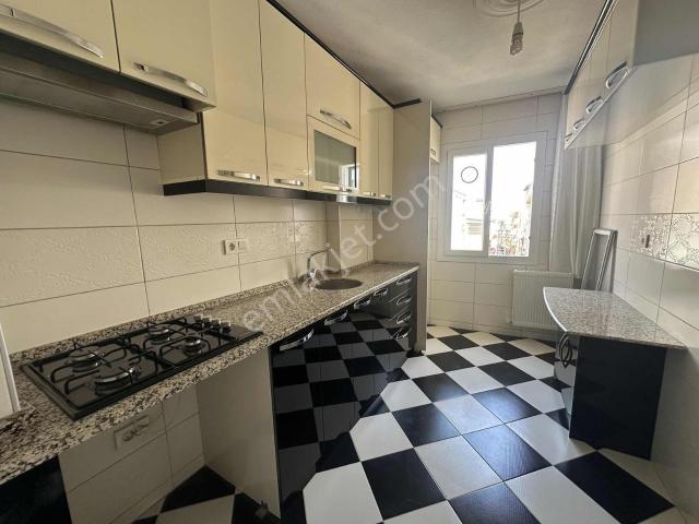 Merkezi Lokasyonda Kiralık 2+1 Kapalı Mutfak Çift Cephe Daire