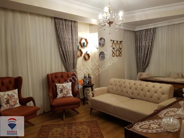 Merkezi Lokasyonda İçi Yenilenmiş 2+1 Daire