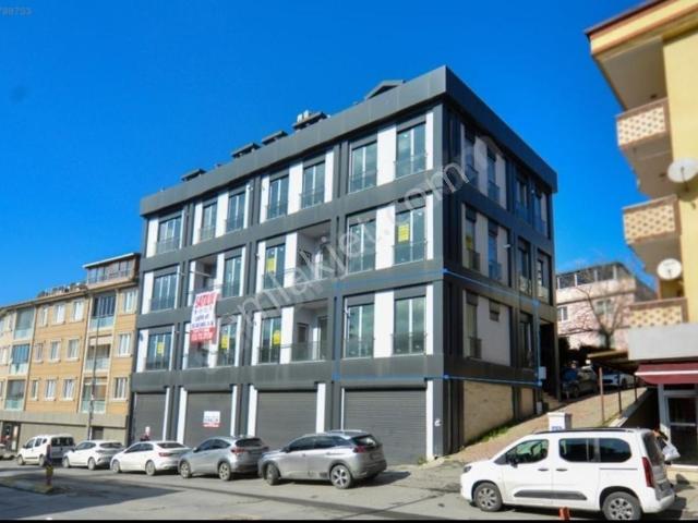 Merkezi Yüksek Tavan Otoparklı 1+1 Sıfır Daire