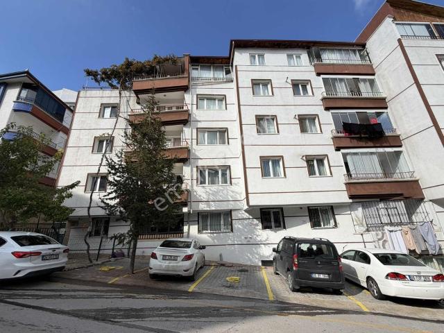 Merkezi Yerde Düz Giriş 2+1 Ön Cephe Kiralık Daire Turyap'tan