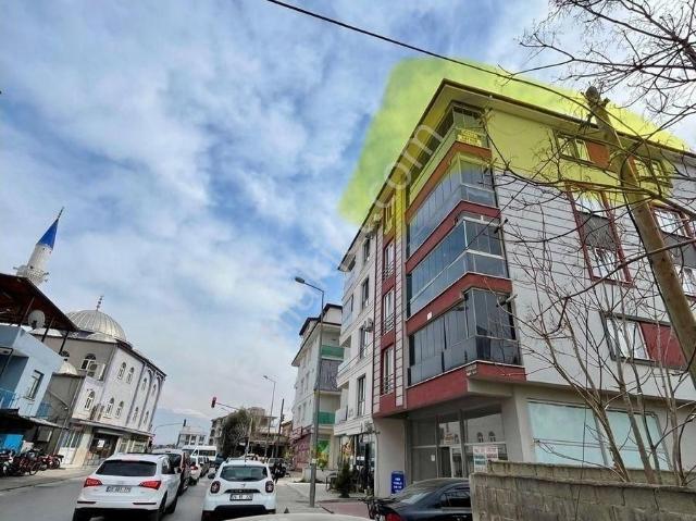 Merkezin Kalbinde Konforlu Yaşam – İlbade Camisi Yanı