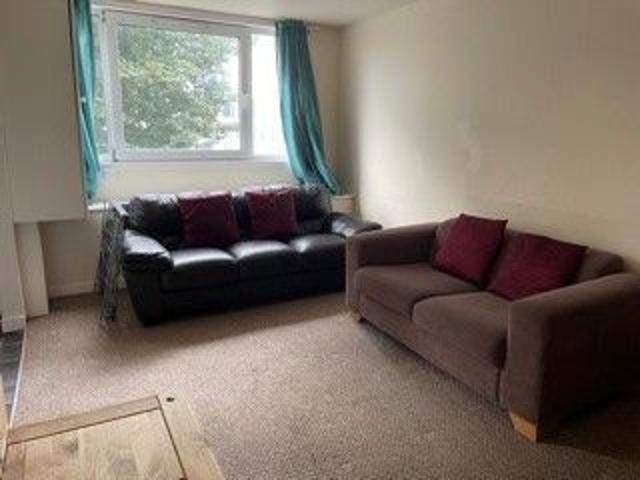 Merkland Road, Old Aberdeen, Aberdeen AB24, 2 bed flat to rent, £600 pcm | PrimeLocation