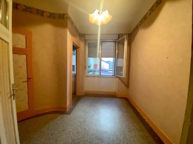 MERLEBACH Appartement 3 pièces 95,2m2 à rénover
