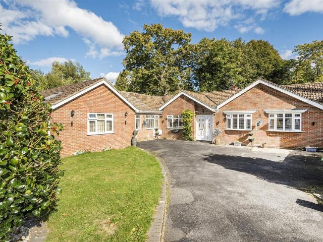 Merlewood Close, High Wycombe HP11, 6 bed detached house to rent, £3,700 pcm | PrimeLocation
