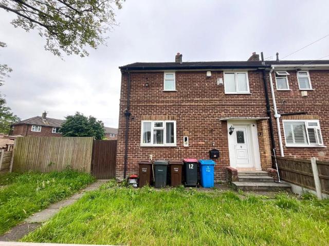 Merlin Drive, Swinton M27 3 bed semi detached house to rent £1,400 pcm £323 pw