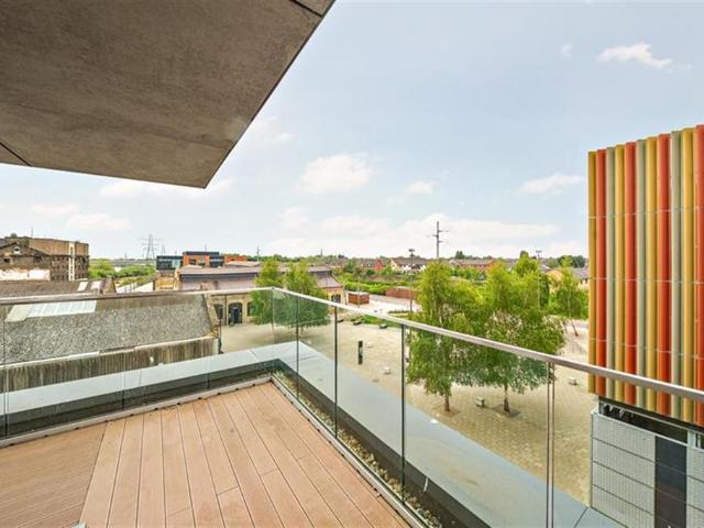 Merlin Drive, Peterborough PE2 2 bed flat to rent £1,300 pcm £300 pw
